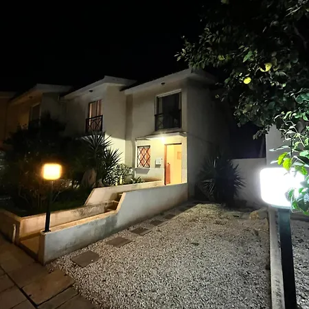 Sea View Beach House With Pool Limassol Exterior photo